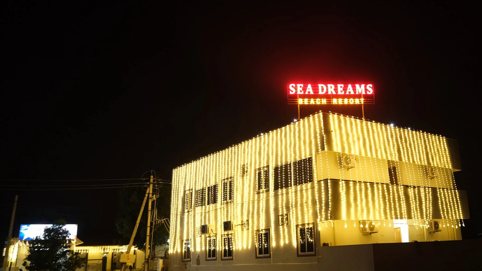 New Sea Dreams Beach Resort